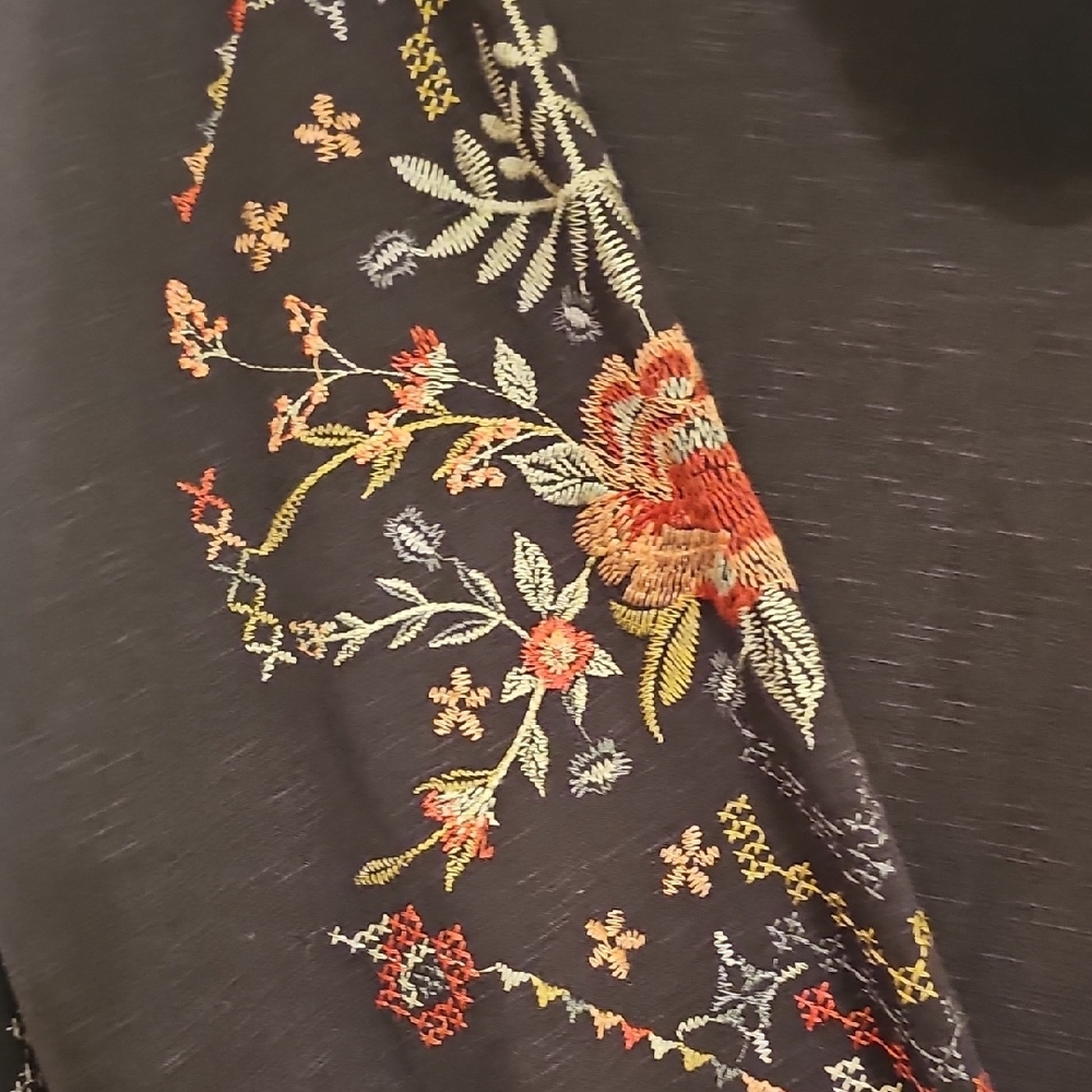 Knox Rose Brown Embroidered Blouse - Picture 3 of 4